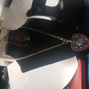 Paparazzi #824 necklace with matching earrings and ring